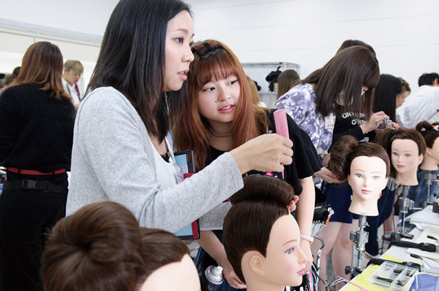 ヘアメイク演習