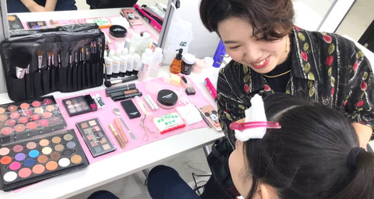 ヘアメイク現場実習