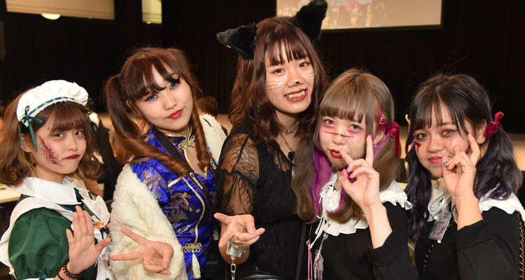 特殊メイク