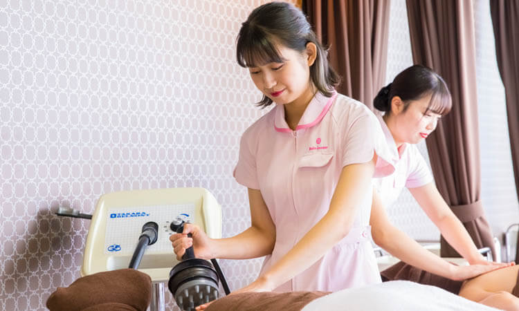 キレイ×癒しの授業で様々なお客様に対応できるエステティシャンに!