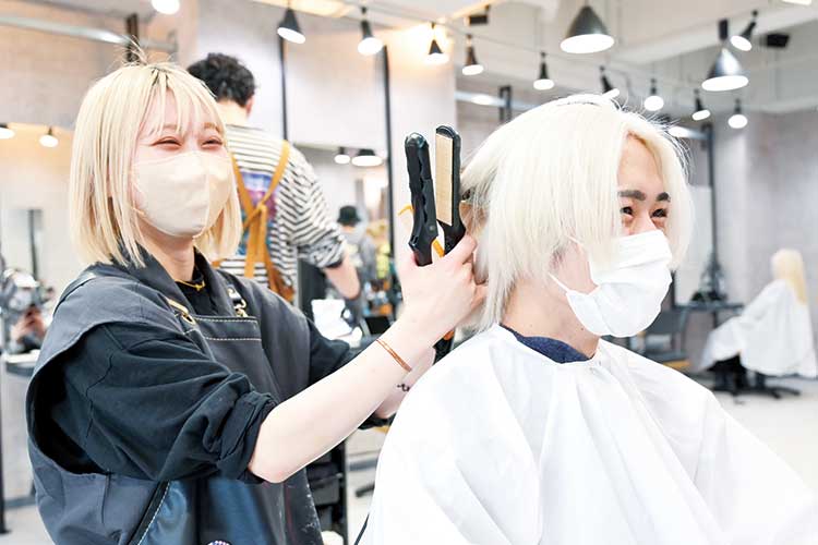 お客様体験で原宿サロンを知る
