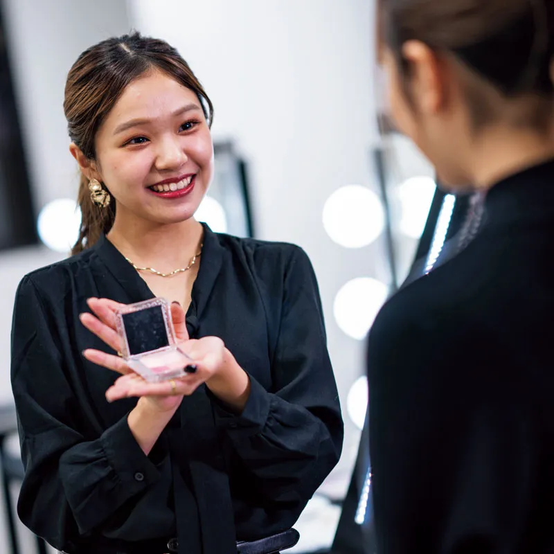 美容部員イメージ写真