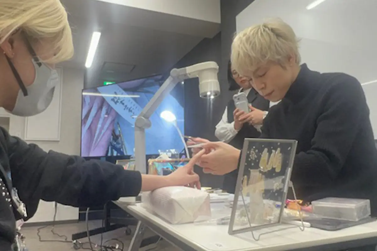 トレンドスカルプネイルのデモンストレーション授業