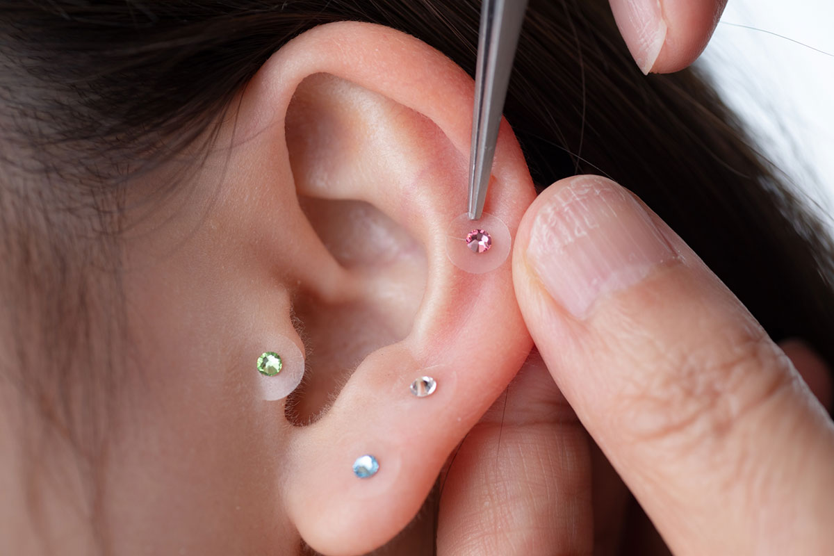 耳つぼジュエリー